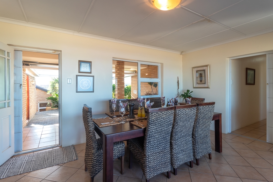 3 Bedroom Property for Sale in Cannon Rocks Eastern Cape